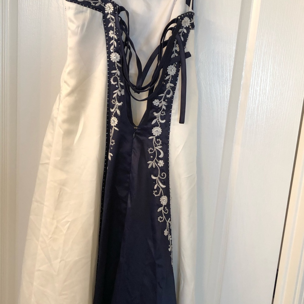 Fancy Dress - Picture 3 of 6